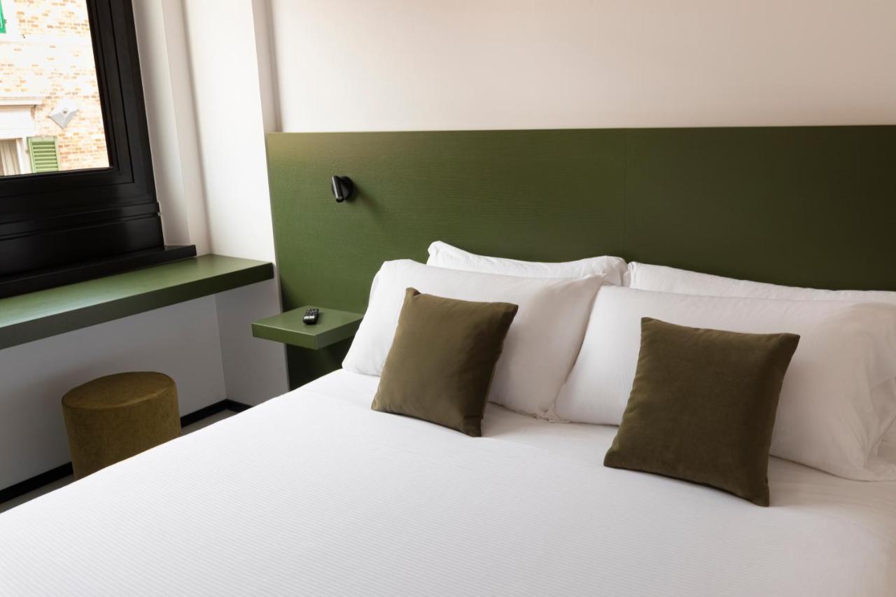 The City Hotel أنكونا المظهر الخارجي الصورة
