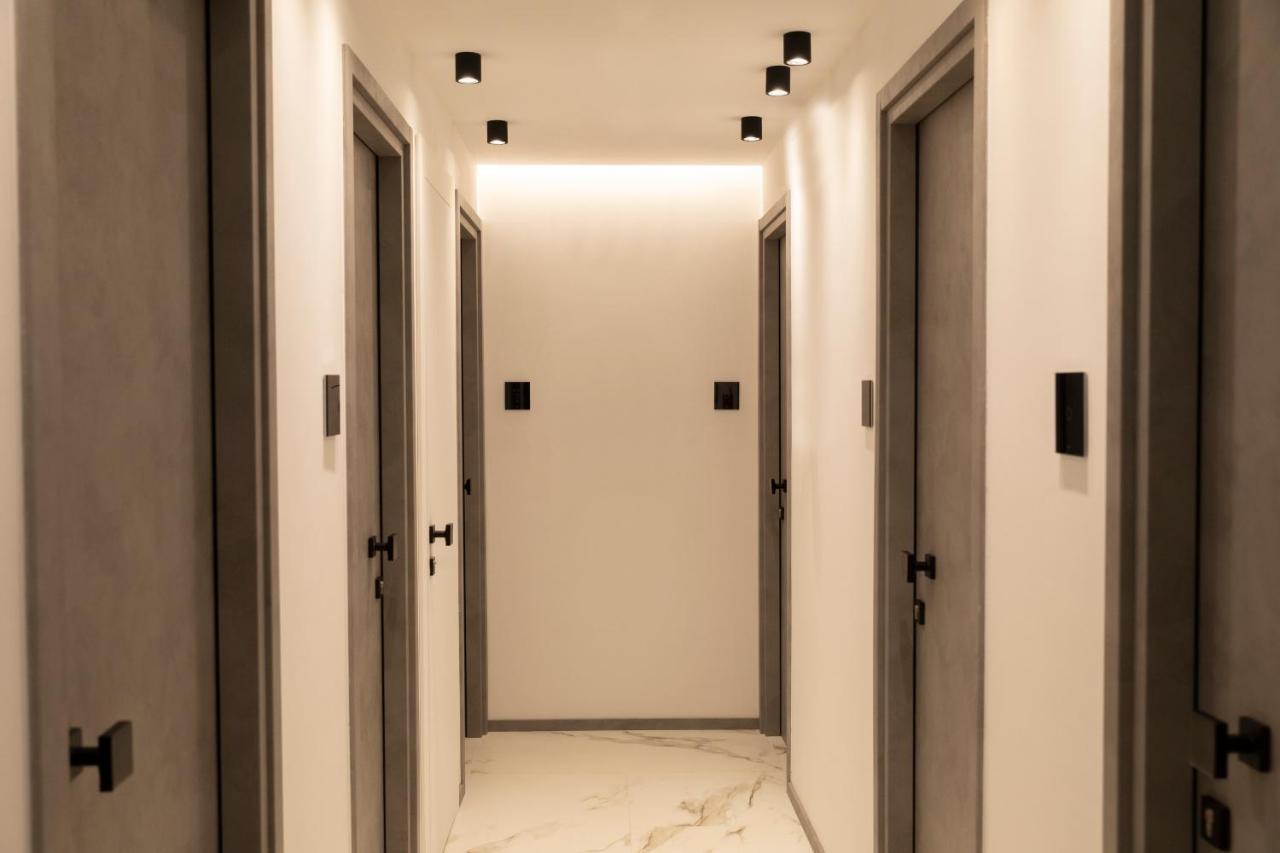 The City Hotel أنكونا المظهر الخارجي الصورة